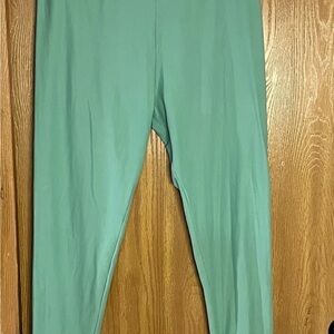 LuLaRoe Green Leggings
